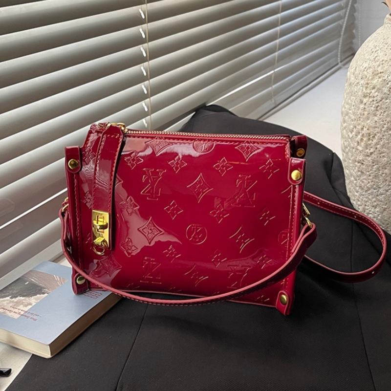 Classic Design Collection 2026 - Women Bags Collection recension och pris